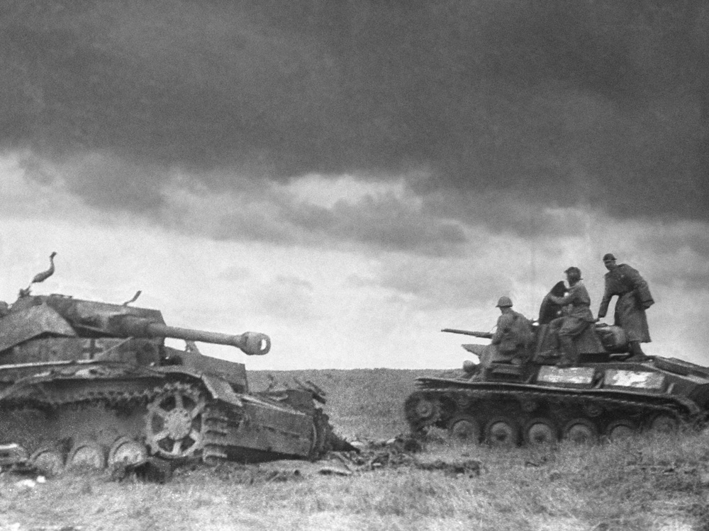 12 июля - Памятная дата военной истории Отечества - танковое сражение под Прохоровкой (1943 год).