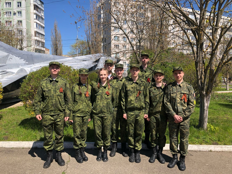 ЗАРНИЦА: строевая подготовка.